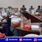 Sejumlah ulama' saat menyampaikan aspirasinya kepada anggota DPRD Sampang.