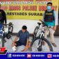 Pelaku (NEC) dan barang buktinya saat diamankan di Mapolsek Rungkut Surabaya.
