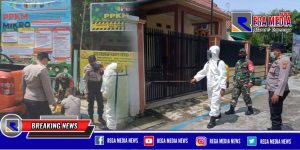 Peduli Pencegahan Covid-19, Koramil 0828/01 Sampang Lakukan Penyemprotan Disinfektan