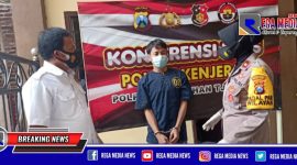 Konferensi Pers: Polsek Kenjeran ungkap kasus Curanmor didepan warkop Jl. Tambak Wedi, satu dari dua pelaku berhasil ditangkap.