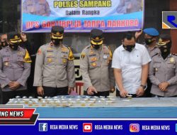 Puluhan Anggota Polres Sampang Mendadak Dites Urine