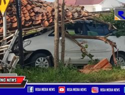 Ini Penyebab Mobil Inova di Tanjung Bumi Bangkalan Serunduk Langgar