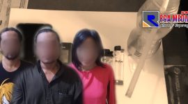 Tiga pelaku penyalahgunaan narkoba beserta barang buktinya saat diamankan di Mapolsek Batang-Batang, Sumenep.