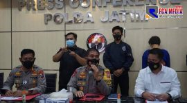 Konferensi Pers, Polda Jatim ungkap kasus prostitusi online anak dibawah umur.