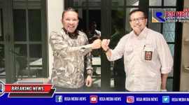 Bupati Sampang (H Slamet Junaidi) saat berkoordinasi dengan Sekjen KemenPUPR (Ir Mohammad Zainal Fatah).