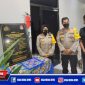 Kapolres Pelabuhan Tanjung Perak didampingi Kapolsek Asemrowo saat meresmikan ruang baru unit Reskrim.