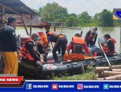 Seorang Nenek Tewas Mengambang di Kali Lamong Surabaya