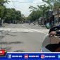 Tampak pengendara lebih memilih menghindari speed trap yang terletak di Jl. Imam Bonjol, Kel.Dalpenang, Sampang.