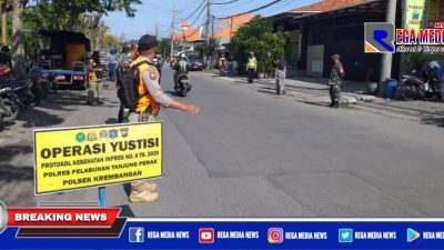 Ops Yustisi Didepan Gereja Santo Mikael Surabaya, Petugas Sosialisasikan Prokes