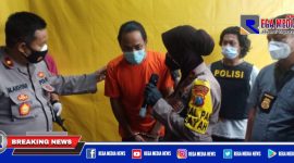 Kapolsek Sukomanunggal (Kompol Esti Setija Oetami) saat mengintrogasi langsung pelaku pencurian.