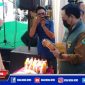 Bupati Pamekasan (Baddrut Tamam) saat memastikan harga di pasar murah.