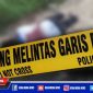 Tampak korban pembacokan tewas tergeletak ditanah.