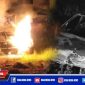 Tampak api membesar dan melalap mobil operasional PWI Sampang di area persawahan.