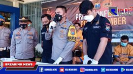 Konferensi Pers: Polres Jember tangkap tiga pelaku spesialis curanmor.