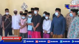 Lima remaja di Sampang yang sholat freestyle saat menyatakan permintaan maaf.
