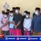 Lima remaja di Sampang yang sholat freestyle saat menyatakan permintaan maaf.