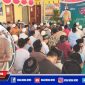 Kepala Desa Rek Kerrek (Fadil) saat memberikan santunan dan melaunching PADes.