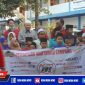 Persatuan Wartawan Sampang (PWS) saat pose bersama dengan pengasuh Yayasan Tahfidzul Qur'an di Pon-Pes Darus Salam, Torjun, Sampang.