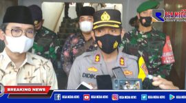 Kapolres Bangkalan didampingi Dandim dan Bupati Bangkalan saat diwawancara awak media.