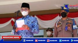 Bupati Bangkalan saat memimpin apel Konsolidasi Ops Mantap Praja Cangkraningrat dalam rangka pengamanan Pilkades Serentak 2021.