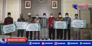 Bank Aceh Syariah Cabang Tapaktuan Serahkan CSR