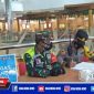 Kapolsek Mulyorejo bersama petugas gabungan saat mengecek posko yang didirikan di Galaxy Mall Surabaya.