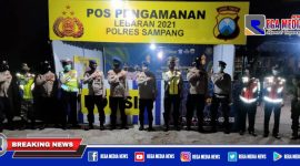 Satlantas Polres Sampang bersama petugas gabungan di Posko Pengamanan Lebaran.