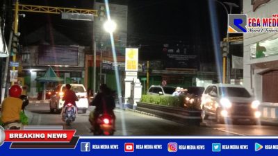 Lampu Traffic Light di Sampang Kota Dibiarkan Mati