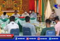 Bupati Aceh Selatan saat menemui Gerakan Pemuda Aceh Selatan (GERPAS).