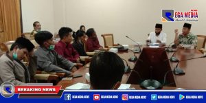 Isu Pilkades Ditunda, Aliansi Masyarakat Pinggir Kota Datangi DPRD Sampang