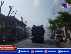 Cegah Covid-19, Mobil Water Canon Polres Pamekasan Kembali Diterjunkan