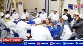 Empat Bupati di Pulau Madura bersama Badan Silaturahmi Ulama' Pesantren Madura (BASSRA).