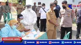 Kapolres Sampang (AKBP Abdul Hafidz) saat meninjau langsung penyekatan di jembatan timbang Jl. Raya Torjun-Jrengik.