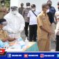 Kapolres Sampang (AKBP Abdul Hafidz) saat meninjau langsung penyekatan di jembatan timbang Jl. Raya Torjun-Jrengik.