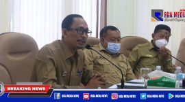 Bupati Aceh Selatan (Tgk Amran) saat pimpin rapat evaluasi realisasi Pendapatan Asli Daerah (PAD) Triwulan II.