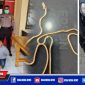 Pelaku penjambretan dan barang buktinya saat diamankan di Mapolsek Tambak Sari, Surabaya.