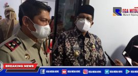 Caption: Kepala BPN/ATR Bangkalan, (Moh. Tansri) bersama Wakil Bupati Bangkalan (Mohni) saat di wawancara awak media.