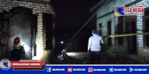 Rumah Bertembok di Sampang Nyaris Hangus