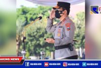 Caption: Kapolda Jatim (Irjen Pol Nico Afinta) saat pimpin apel gelar pasukan Operasi Patuh Semeru 2021.