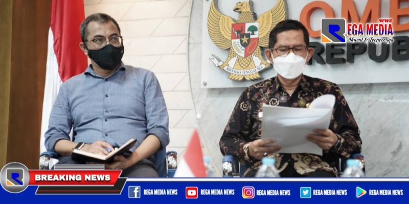 Caption: anggota Ombudsman RI, Indraza Marzuki Rais (kiri).