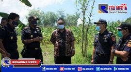 Pemkab Pamekasan bersama Bea Cukai Madura tengah memantau lahan Pembangunan KIHT
