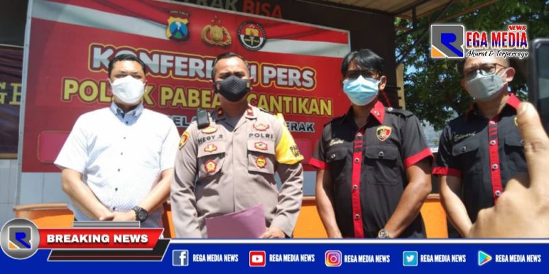 Caption: Polsek Pabean Cantikan konferensi pers ungka kasus penangkapan residivis 363 yang tewas.