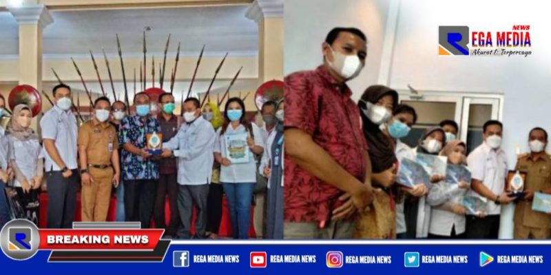 Caption: kegiatan ASPPI Jatim saat berada di dua Kabupaten di Madura.
