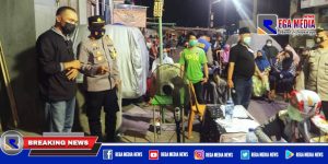 Polsek Semampir Giat Vaksinasi Diwaktu Malam