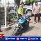 Caption: sepeda motor korban kecelakaan saat diamankan di Mapolsek Ketapang, Sampang.