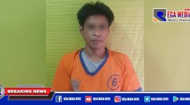 Caption: tersangka inisial (JN) saat diamankan di Mapolsek Genteng, Surabaya.