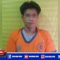 Caption: tersangka inisial (JN) saat diamankan di Mapolsek Genteng, Surabaya.