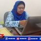 Caption: Kasi Tanaman Pangan Disperta dan KP Kabupaten Sampang (Tuti Trisnawati).