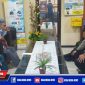 Caption: Kapolsek Mulyorejo menemui Ketua MWC NU saat silaturahmi.