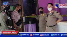 Caption: Satpol PP segel cafe karaoke Alimura, di Jl. Re Martadinata, Bangkalan.